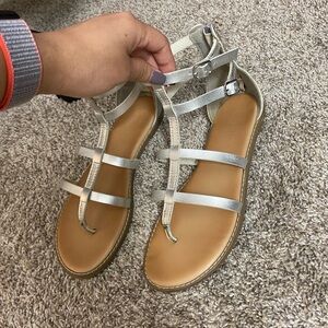 Silver gladiator sandals Old navy size 7 used in good condition